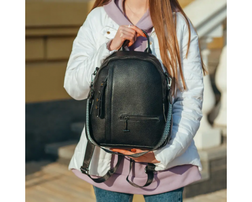 Женский кожаный рюкзак городской 23х32х13, сумка для города, путешествий и отдыха, черная