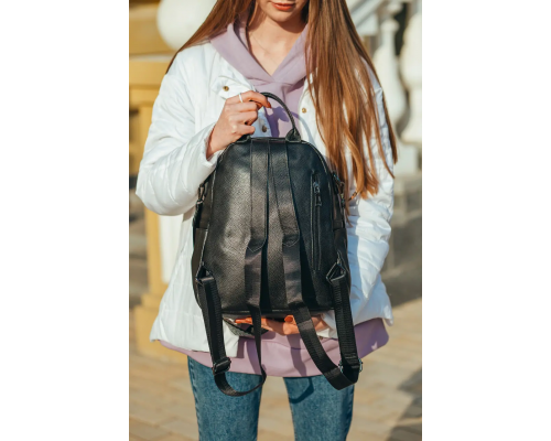 Женский кожаный рюкзак городской 23х32х13, сумка для города, путешествий и отдыха, черная