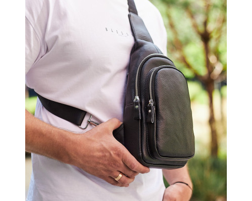 Слинг кожаный мужской на плечо18х32х8, нагрудна сумка рюкзак для студента TIDING BAG TH-73583 черная