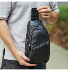 Мужская нагрудная сумка рюкзак 31х17х9, бананка с кожи на плече Tiding Bag 79906 черная