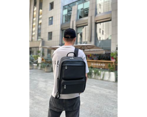 Мужской рюкзак для ноутбука и поездок из натуральной кожи 40х30х16, сумка наплечная Tiding Bag , черная