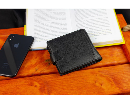 Черное мужское портмоне из натуральной кожи с фиксацией ST Leather ST103