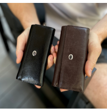 Черная ключница из натуральной кожи с отделением для денег ST Leather B416