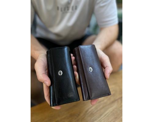 Черная ключница из натуральной кожи с отделением для денег ST Leather B416