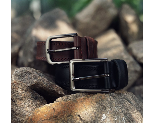 Мужской кожаный ремень