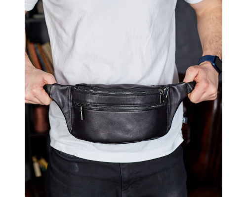 Стильная мужская бананка из натуральной гладкой кожи 14х25х10, нагрудная сумка для телефона NM-50358 черная