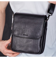 Мессенджер с клапаном через плечо 24х20х6, кожаная барсетка Tiding Bag TD-20033 черная