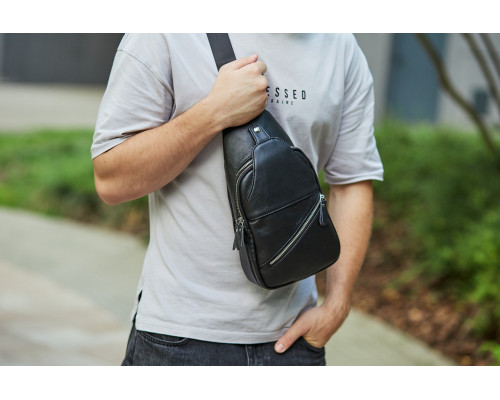 Мужская вместительная бананка 18х32х7, кожаная сумка рюкзак для прогулок Tiding Bag 7579 черная