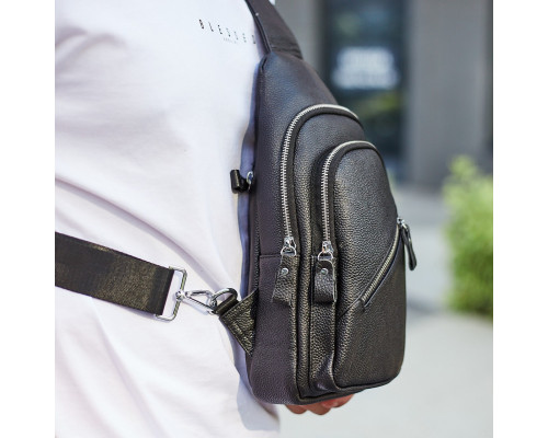 Мужской слинг через плечо 18х32х7, кожаная нагрудная бананка, сумка рюкзак Tiding Bag 33737 черная