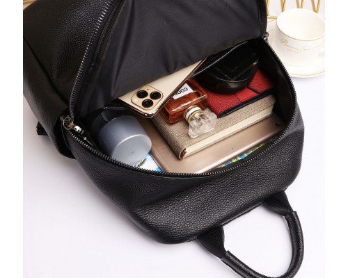 Женский кожаный рюкзак городского типа 23х30х13, сумка на спину под мат, черная