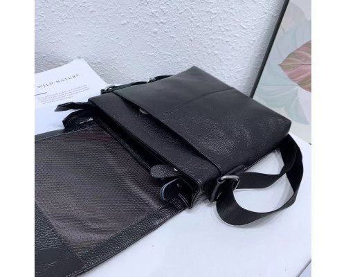 Кожаная мужская сумка через плечо 21х23х5.5, мягкая барсетка для гаджетов Tiding Bag 12977 черная