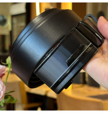 Мужской кожаный ремень с пряжкой автомат 4978