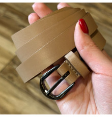 Кожаный женский ремень в бежевом цвете 3334