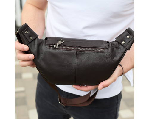 Мужской кожаный нагрудной рюкзак для телефона 14х29х8, сумка бананка для города и отдыха 70101 черная