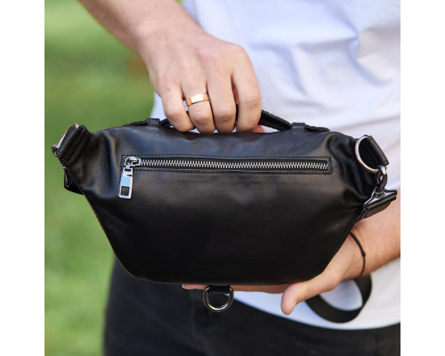 Стильная мужская бананка из натуральной гладкой кожи 22х27х8, нагрудной рюкзак с принтом NM-58744 черный