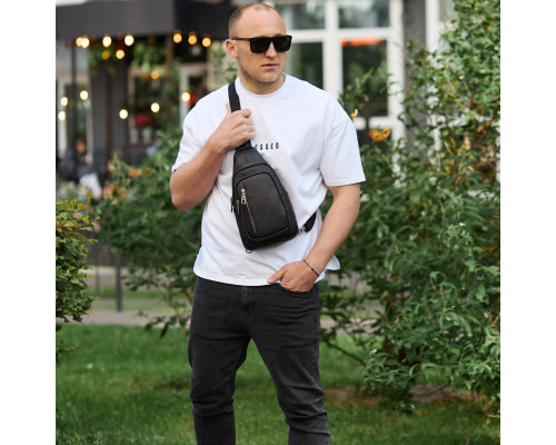Сумка-слинг мужская через плече 19х31х7, нагрудная сумочка рюкзак из натуральной кожи TIDING BAG 32545 черная