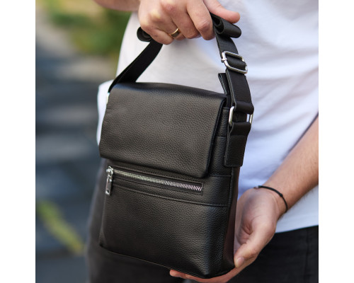 Кожаная мужская сумка-месенджер 21х23х5.5, сумочка кросс боди через плечо черная Tiding Bag 56230