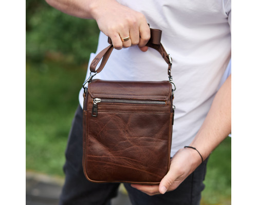 Барсетка с клапаном через плечо  24х20х6, мужская сумка с гладкой кожи Tiding Bag TD-81020 коричневая