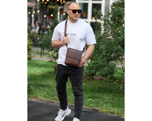 Барсетка с клапаном через плечо  24х20х6, мужская сумка с гладкой кожи Tiding Bag TD-81020 коричневая