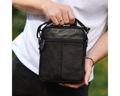 Сумка-барсетка мужская через плечо 22х18х8, мессенджер кожаный гладкий Tiding Bag TD-55467 черный цвет