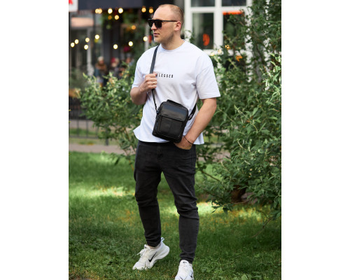 Сумка-барсетка мужская через плечо 22х18х8, мессенджер кожаный гладкий Tiding Bag TD-55467 черный цвет