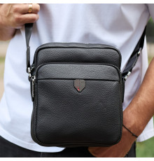 Мужская кожаная сумка-барсетка 24х20х8, компактная сумочка на плечо для мужчины, плечевой мессенджер, черная