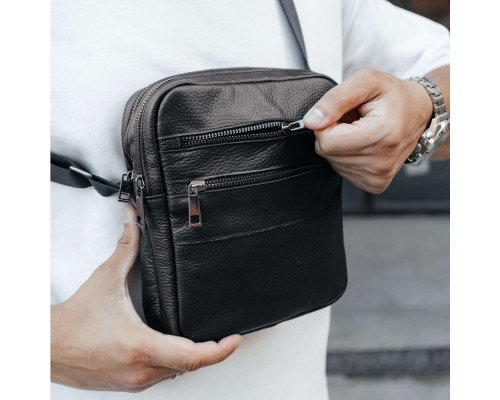 Чоловіча шкіряна чорна сумка через плече Detroit