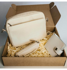 Жіночий набір ЦЕ ВСЕ ТОБІ з сумки Джорджія бежева, гаманця Біфолд та ключниці в білому кольорі