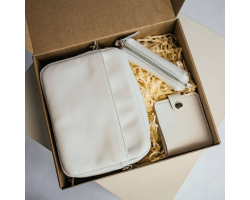 Жіночий набір ЦЕ ВСЕ ТОБІ з сумки Джорджія бежева, гаманця Біфолд та ключниці в білому кольорі