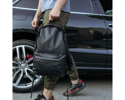 Чоловічий чорний рюкзак