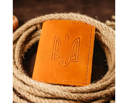 Чоловіча обкладинка на паспорт руда Тризуб