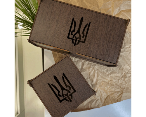 Дерев'яна подарункова коробка мала