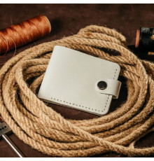 Жіночий гаманець білий Біфолд