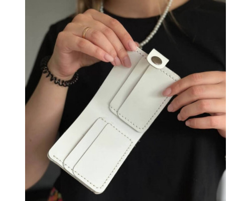 Жіночий гаманець білий Біфолд