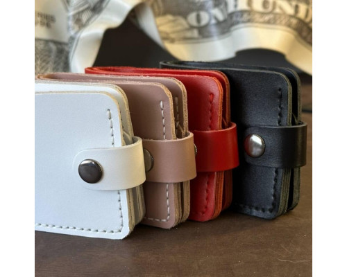 Жіночий гаманець білий Біфолд