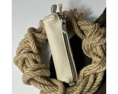 Ключница бежевая унисекс