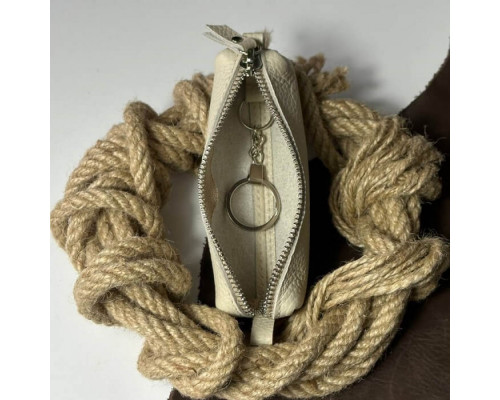 Ключница бежевая унисекс