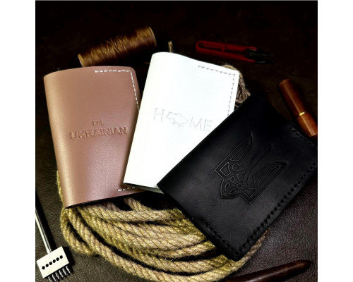 Женский набор из кошелька, обложки на паспорт и ключницы в белом цвете