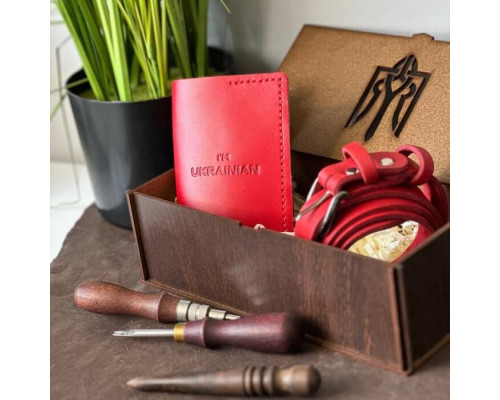 Женский подарочный набор из ремня Dakota и обложка на паспорт