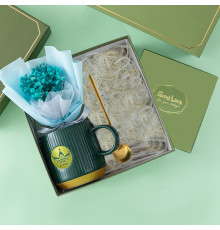 Сувенирный подарочный набор 7X12 чашка+ложка+букет из гипсофилы Blue