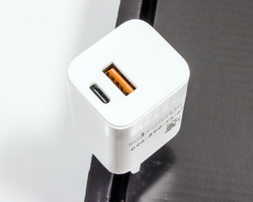 Зарядний пристрій для металошукачів MD Fortuna 30W (USB + Type-C)