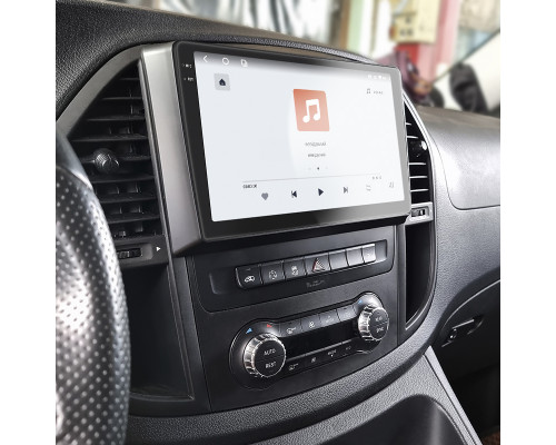 Штатная магнитола Lesko для Mercedes-Benz Vito III (W447) 2014-н.в. экран 10" 4/64 QLED CarPlay 4G Wi-Fi GPS 360 Prime