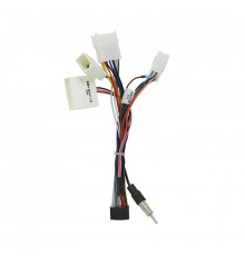 Адаптер штатного усилителя FEELDO Toyota 4 выхода (2017)