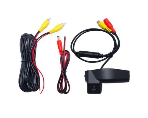 Автомобильная камера заднего вида Mazda 2 2007+ Mazda 3 2007-2013 (920)